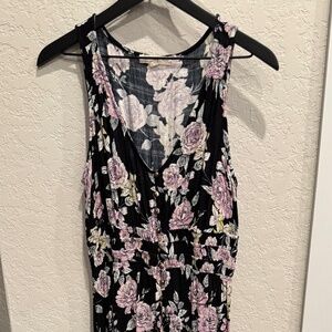 Rewind Juniors Hi-Low Tiered Sleeveless Black and Pink Floral Size Large Dress
